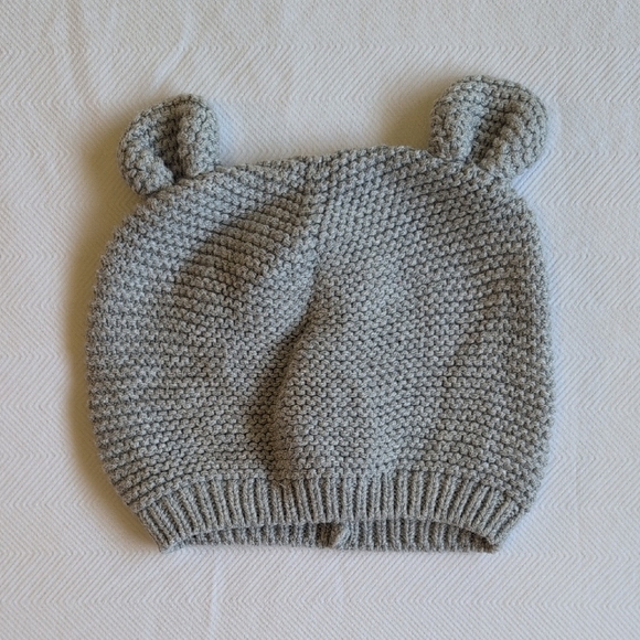 GAP Other - babyGap 100% cotton garter knit gray brannan bear hat tuque 3-6 months baby